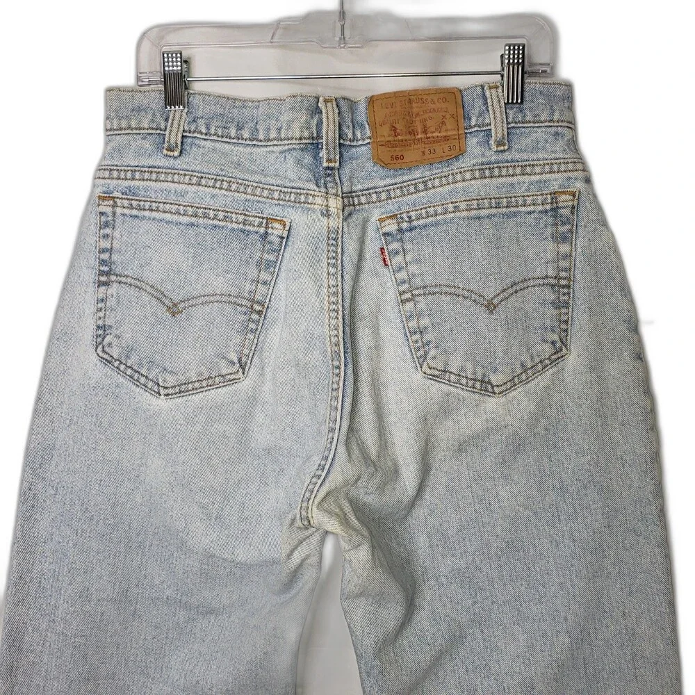 Vintage Y2K LEVIS 560 Denim Blue Jeans Light Wash Men Size 33/30